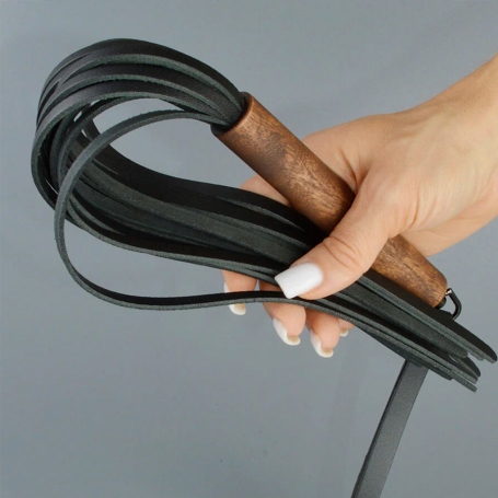 Кожаная плеть Sitabella 3475-1